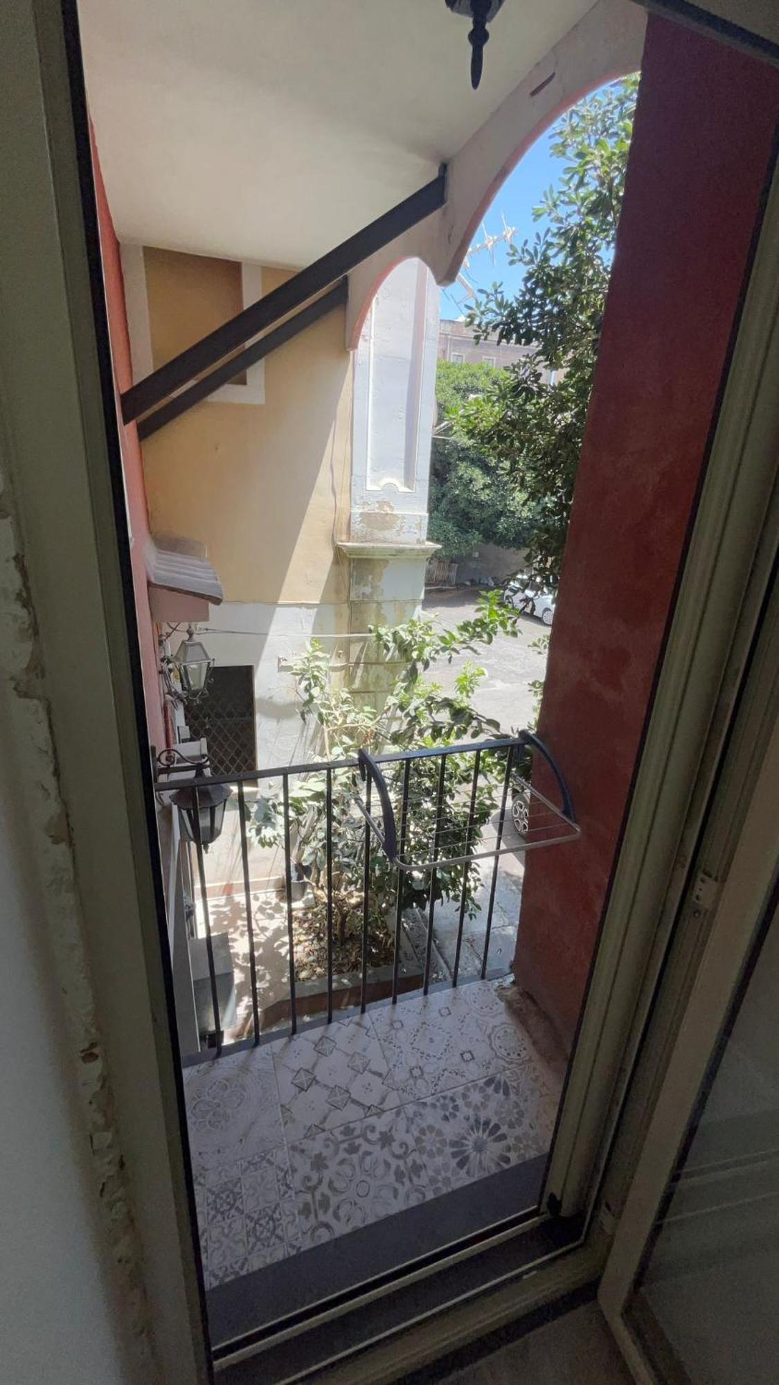 La Maddalena House Apartment คาตาเนีย ภายนอก รูปภาพ