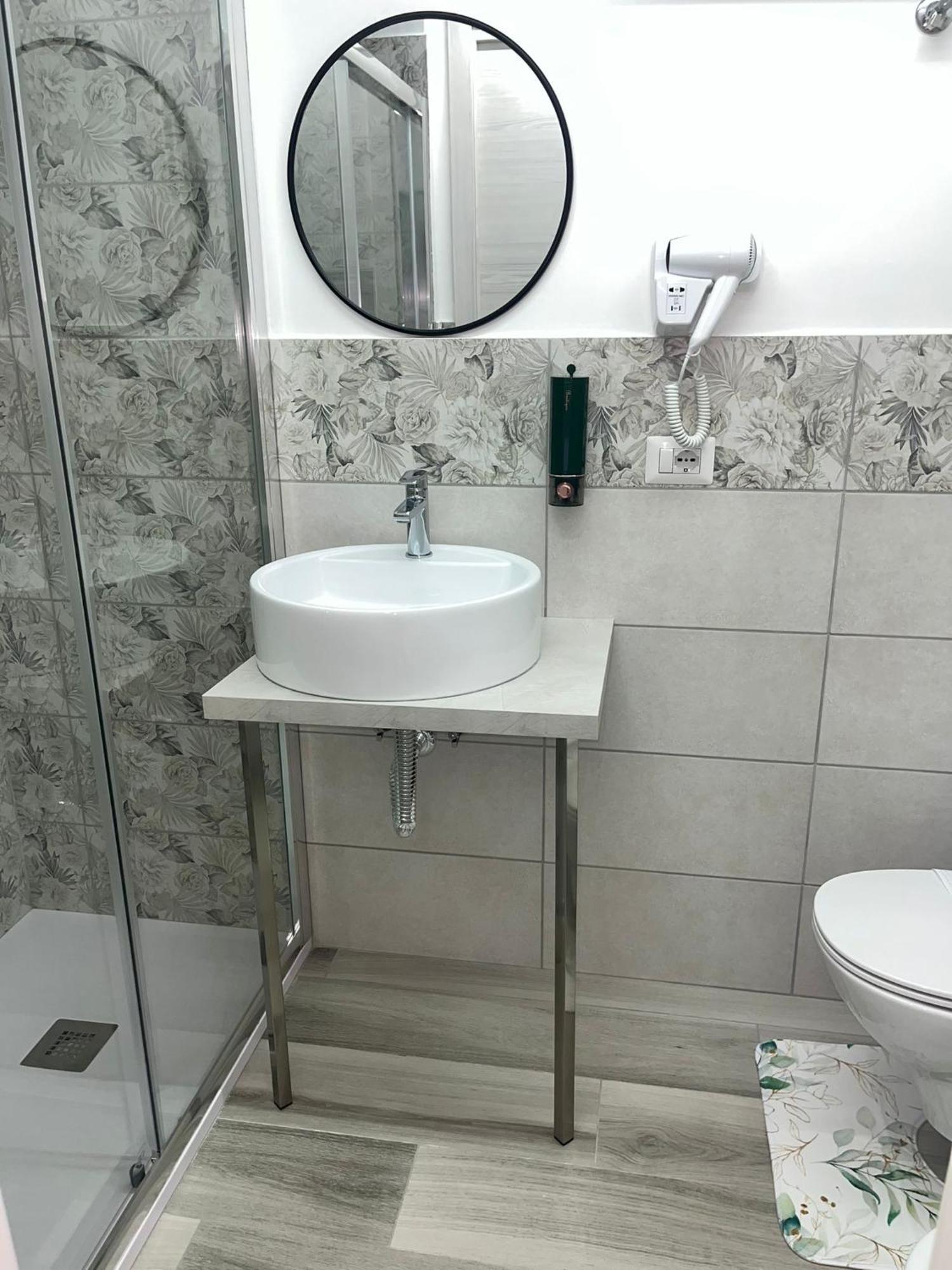 La Maddalena House Apartment คาตาเนีย ภายนอก รูปภาพ