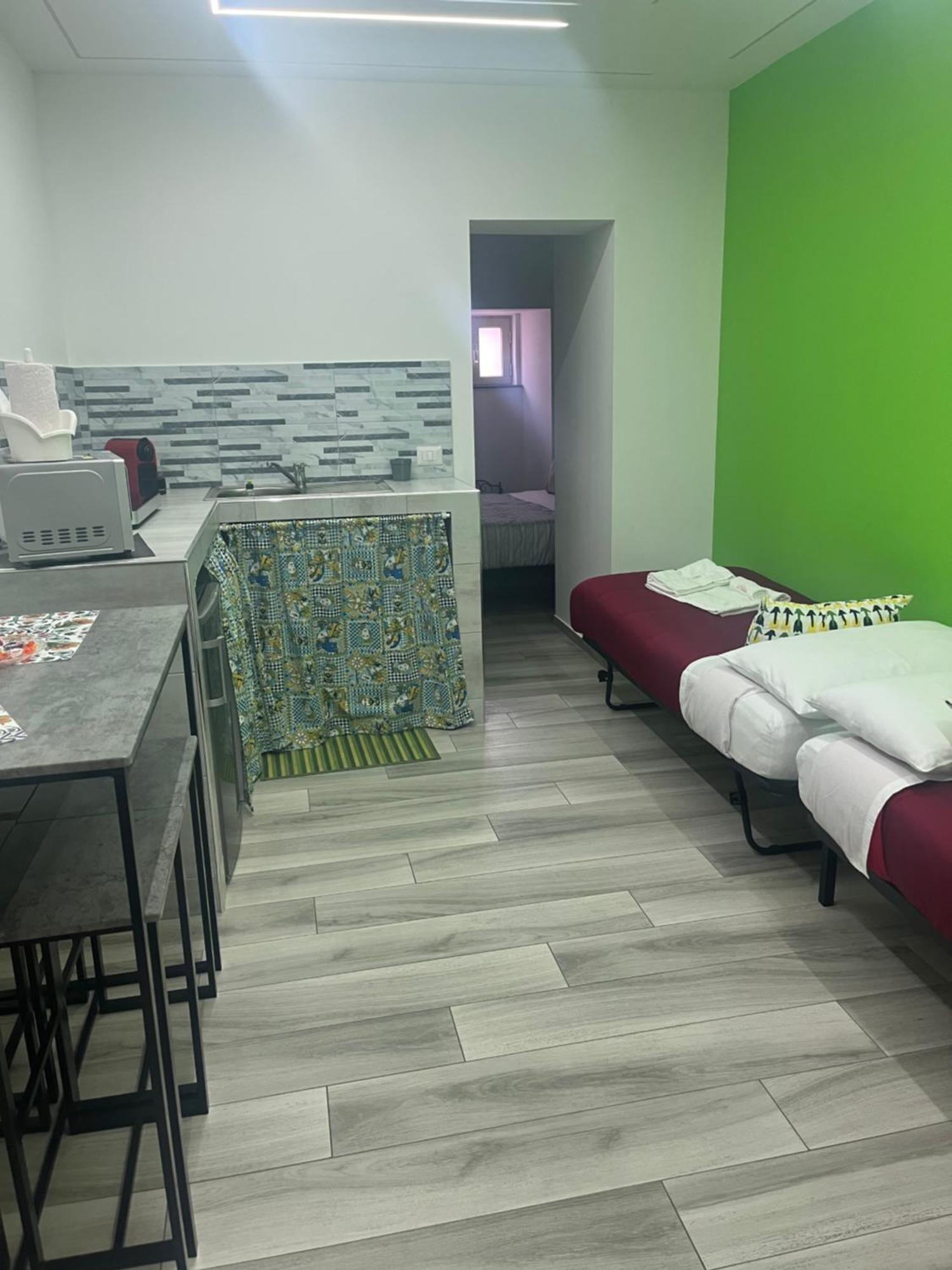 La Maddalena House Apartment คาตาเนีย ภายนอก รูปภาพ